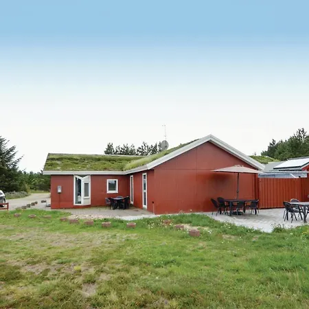 Holiday home Stunning In Romo With Sauna Bolilmark